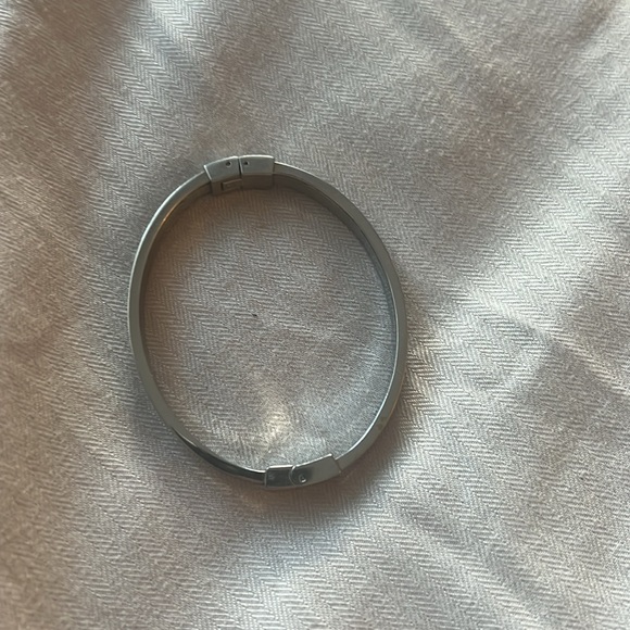 Fossil Cuff Bracelet - Picture 2 of 4